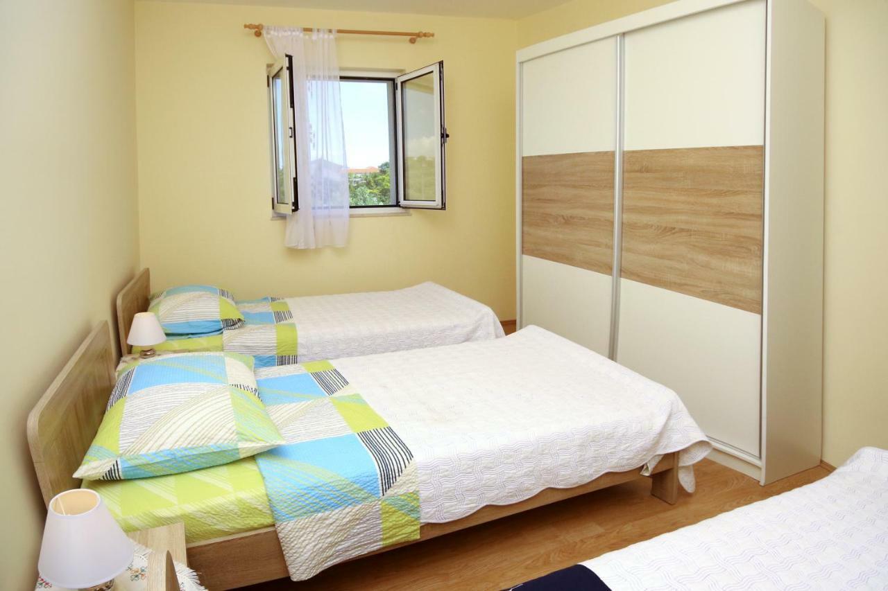 Apartment Mirni Kutak Šibenik Exterior foto